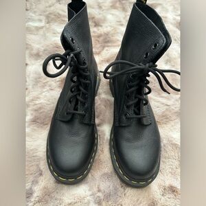 Doc Martens Air Sole Black boots ladies sz 9 1460 Virginia leather Dr Martens